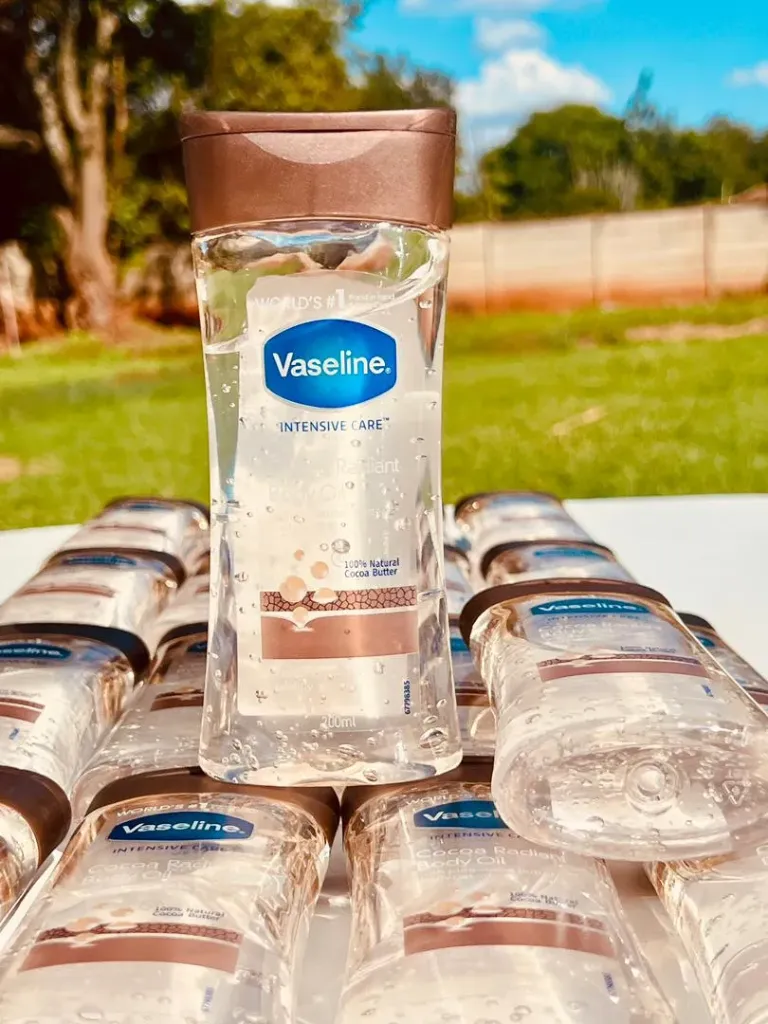 Vaseline Intensive Care Cocoa Radiant Body Gel 200ml